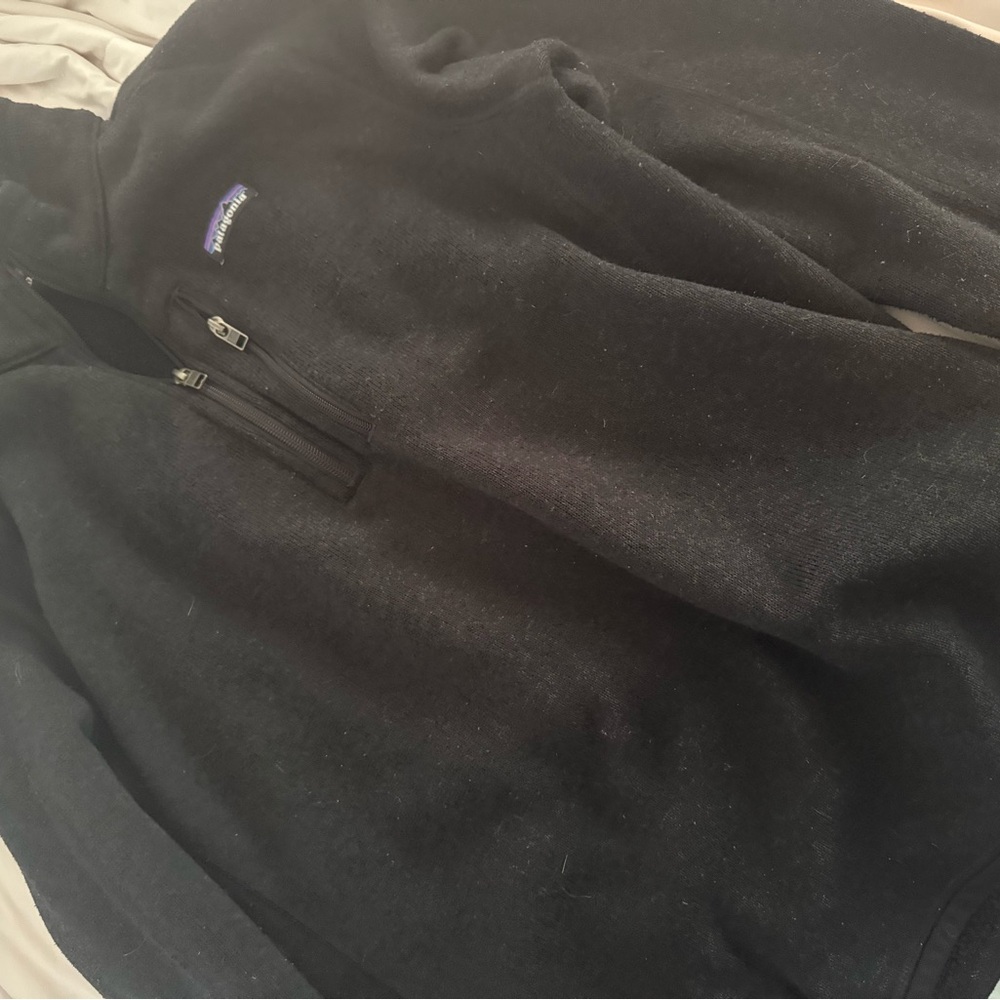 Patagonia Black Zip Up Fleece Sweater